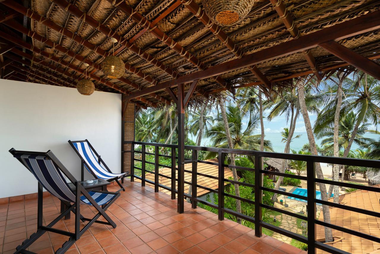 Hotel Seven Turtles Tangalle Esterno foto